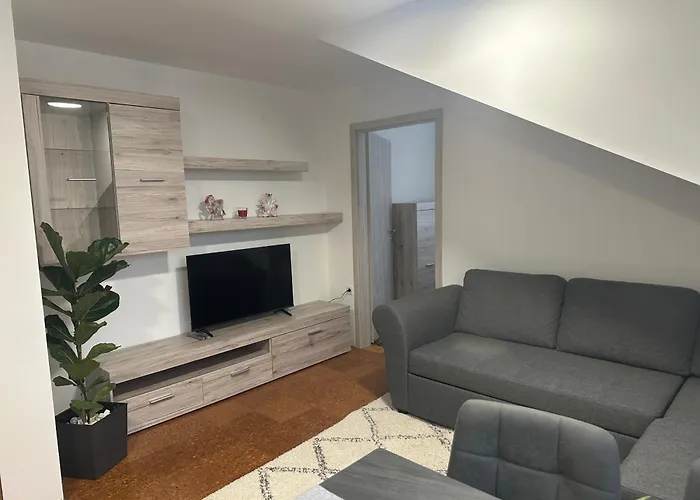 Klavdija Mos Appartamento